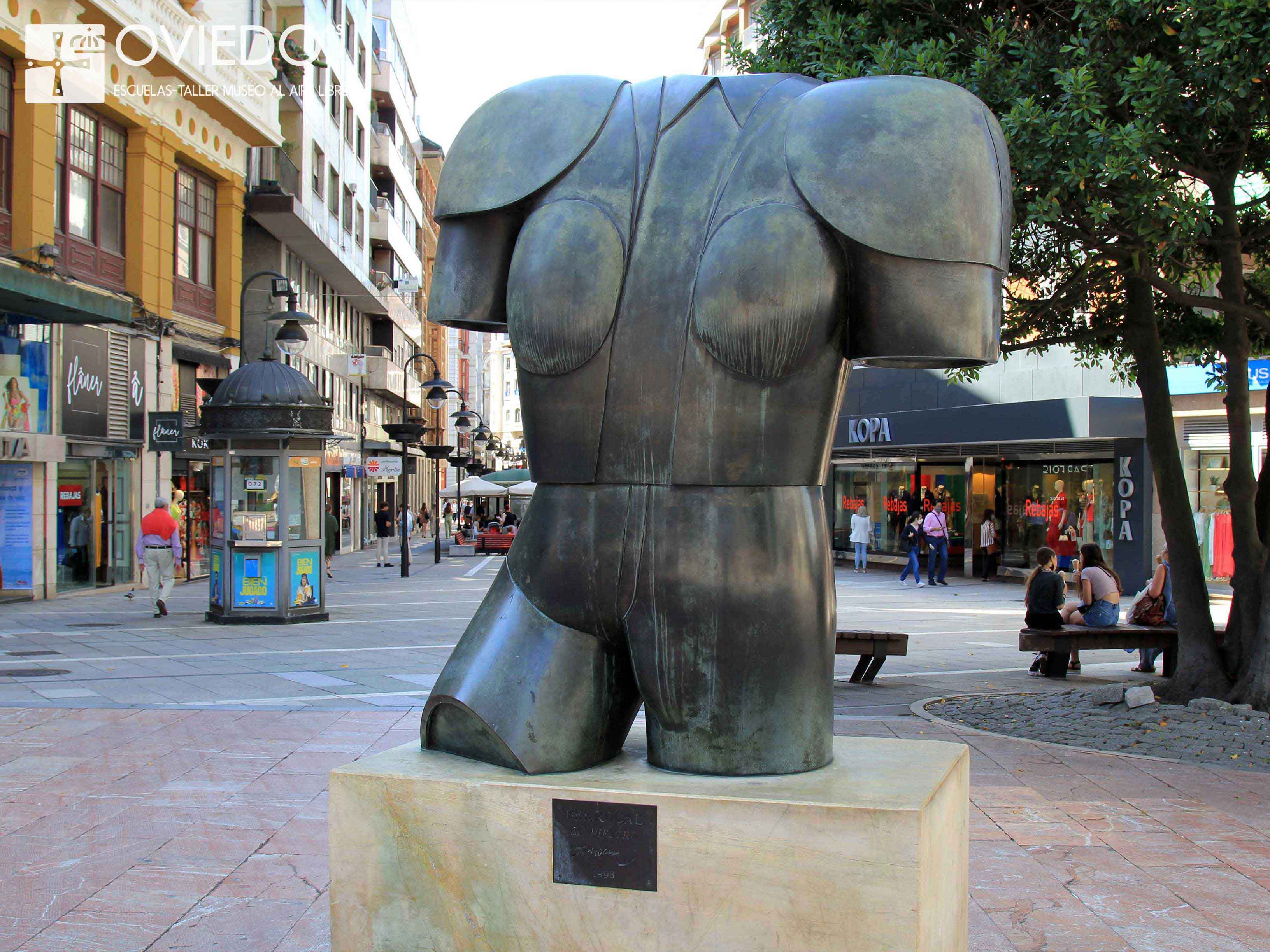 Escultura El Diestro